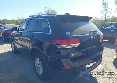 2020 Jeep Grand Cherokee Laredo E 4X4 from USA, damaged, VIN 1C4RJFAG6LC304388